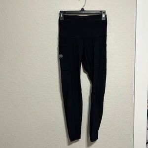 Salty Honey ribbed cropped leggings with side pockets